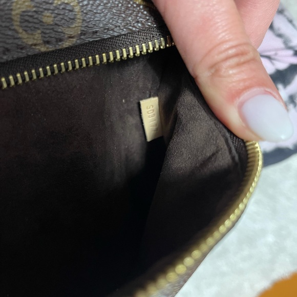 Louis Vuitton Monogram Pochette Métis - Picture 12 of 14
